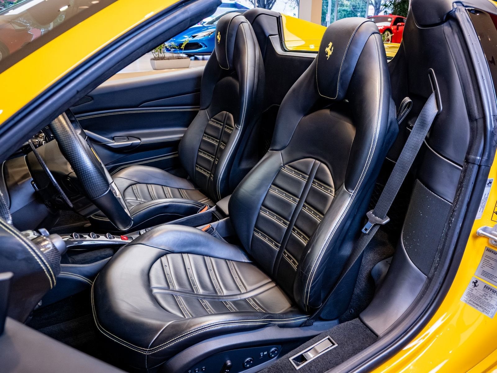 2019 Ferrari 488 Spider Base