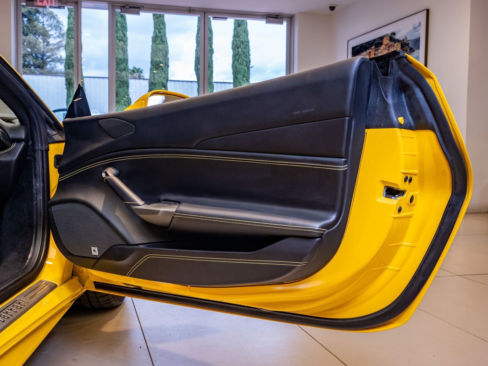 2019 Ferrari 488 Spider Base