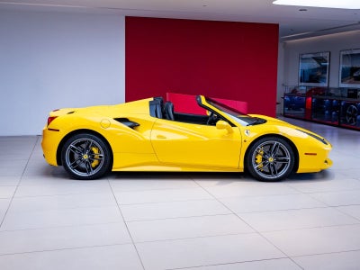 2019 Ferrari 488 Spider Base