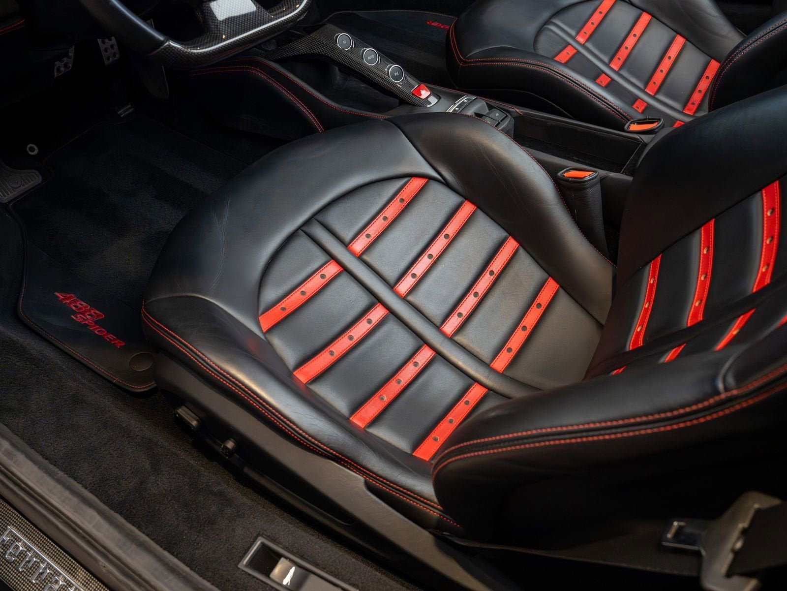 2018 Ferrari 488 Spider Base