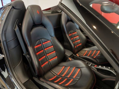 2018 Ferrari 488 Spider Base