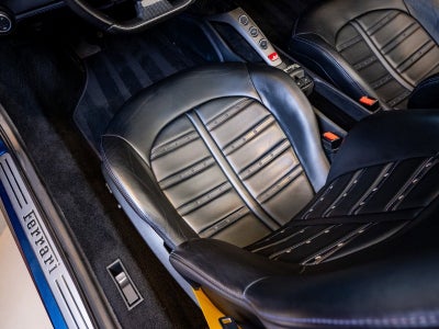 2017 Ferrari 488 Spider Base