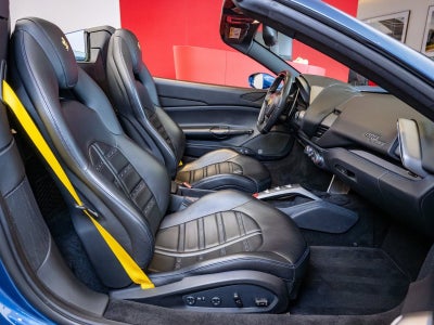 2017 Ferrari 488 Spider Base