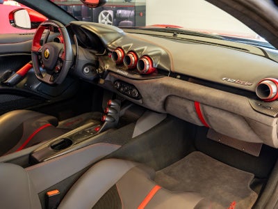 2017 Ferrari F12tdf Base