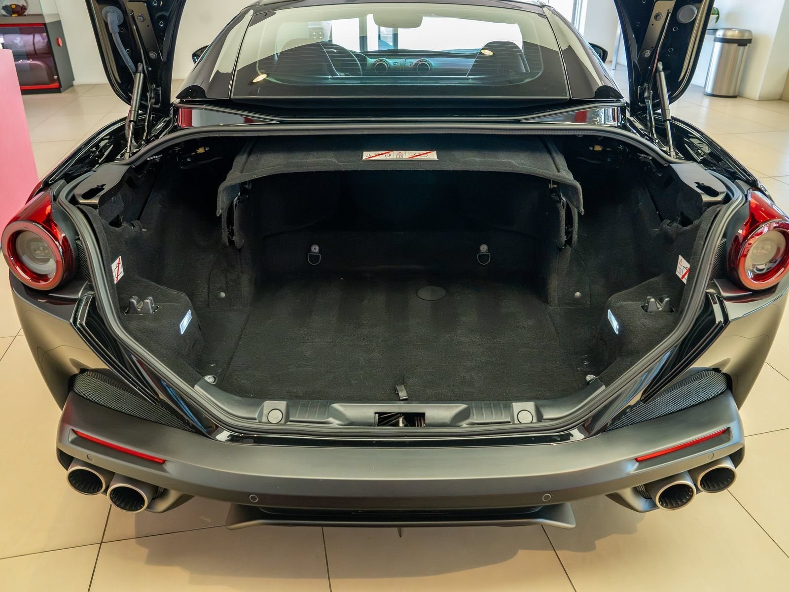 2020 Ferrari Portofino Base