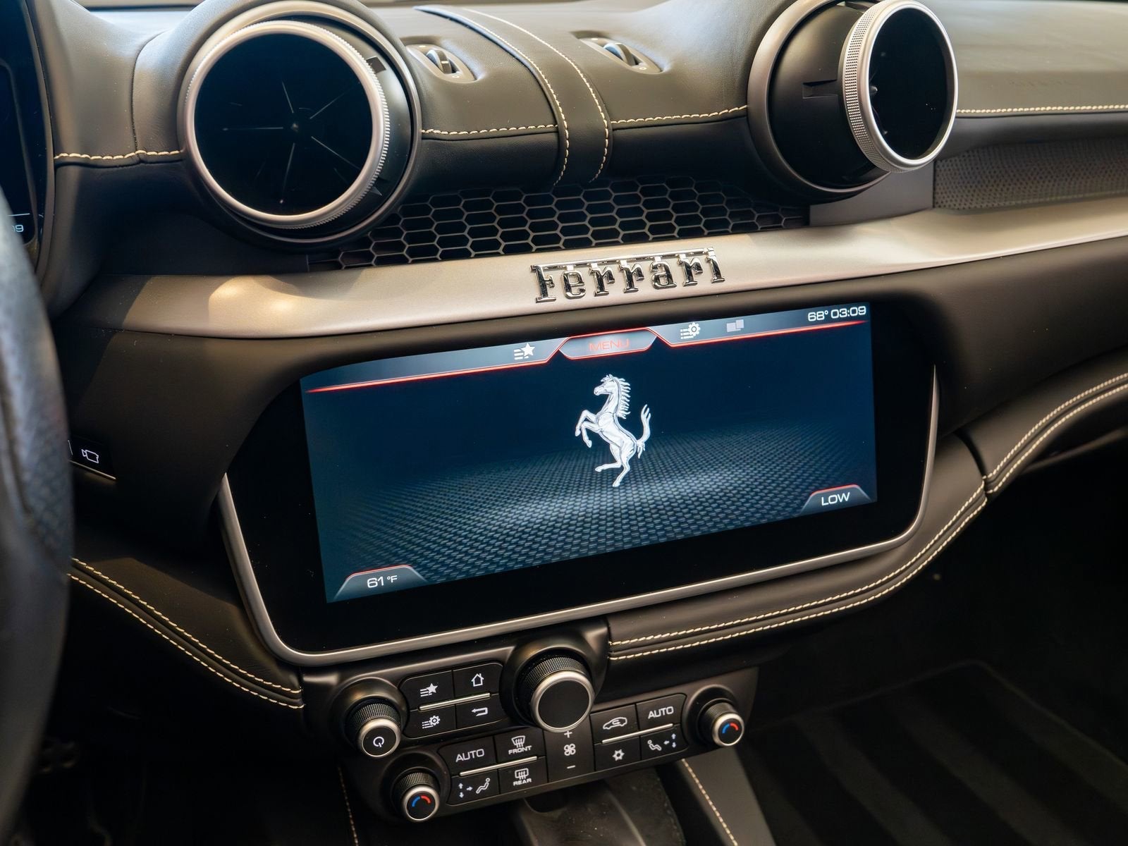 2019 Ferrari Portofino Base