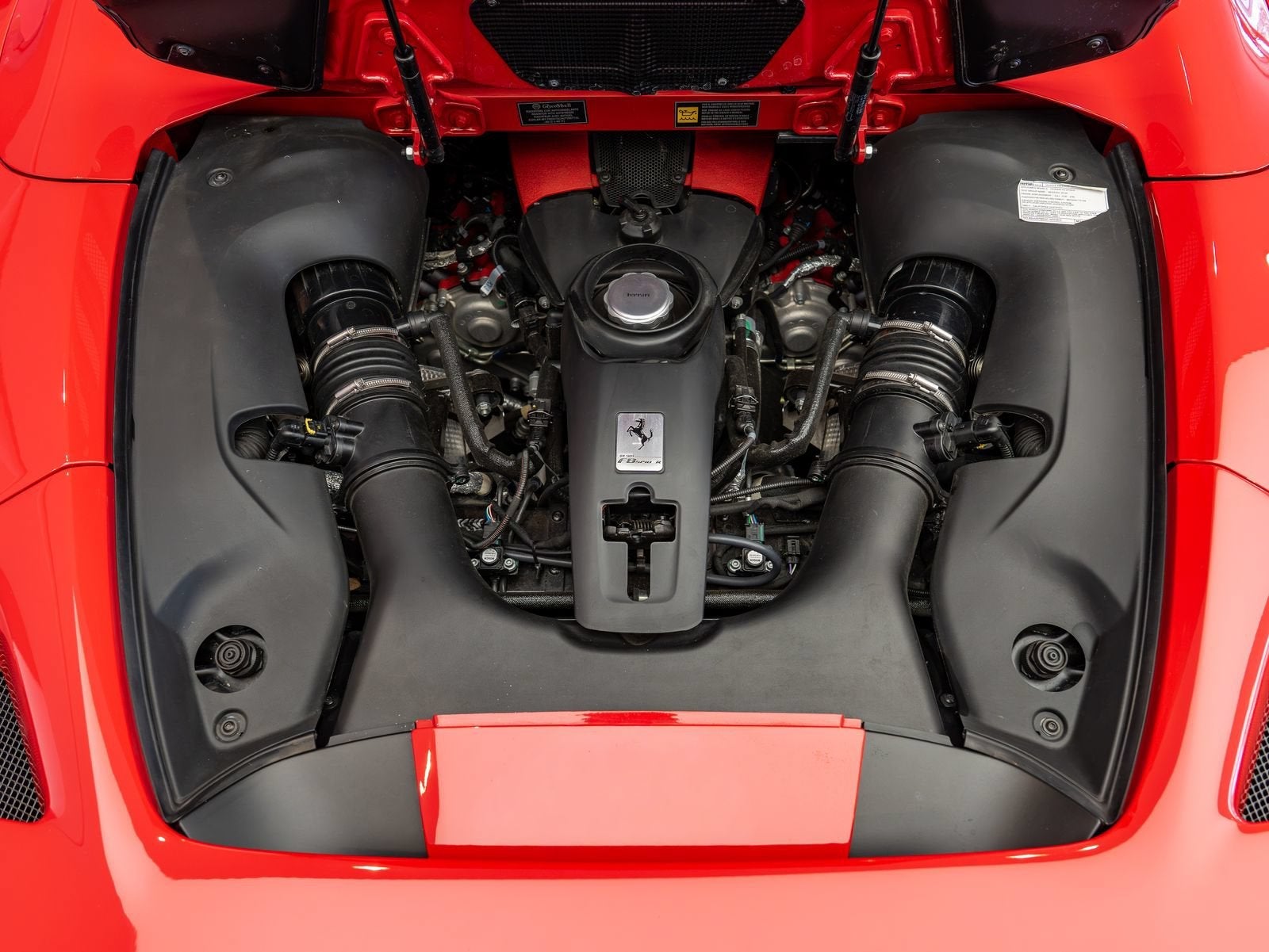 2021 Ferrari F8 Spider Base