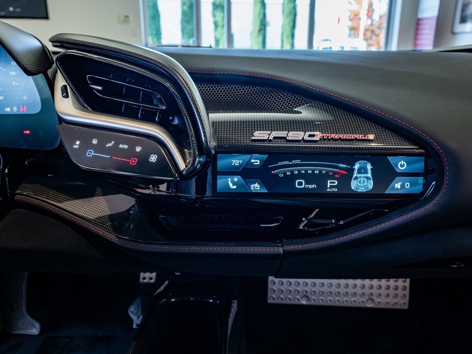 2021 Ferrari SF90 Stradale Base