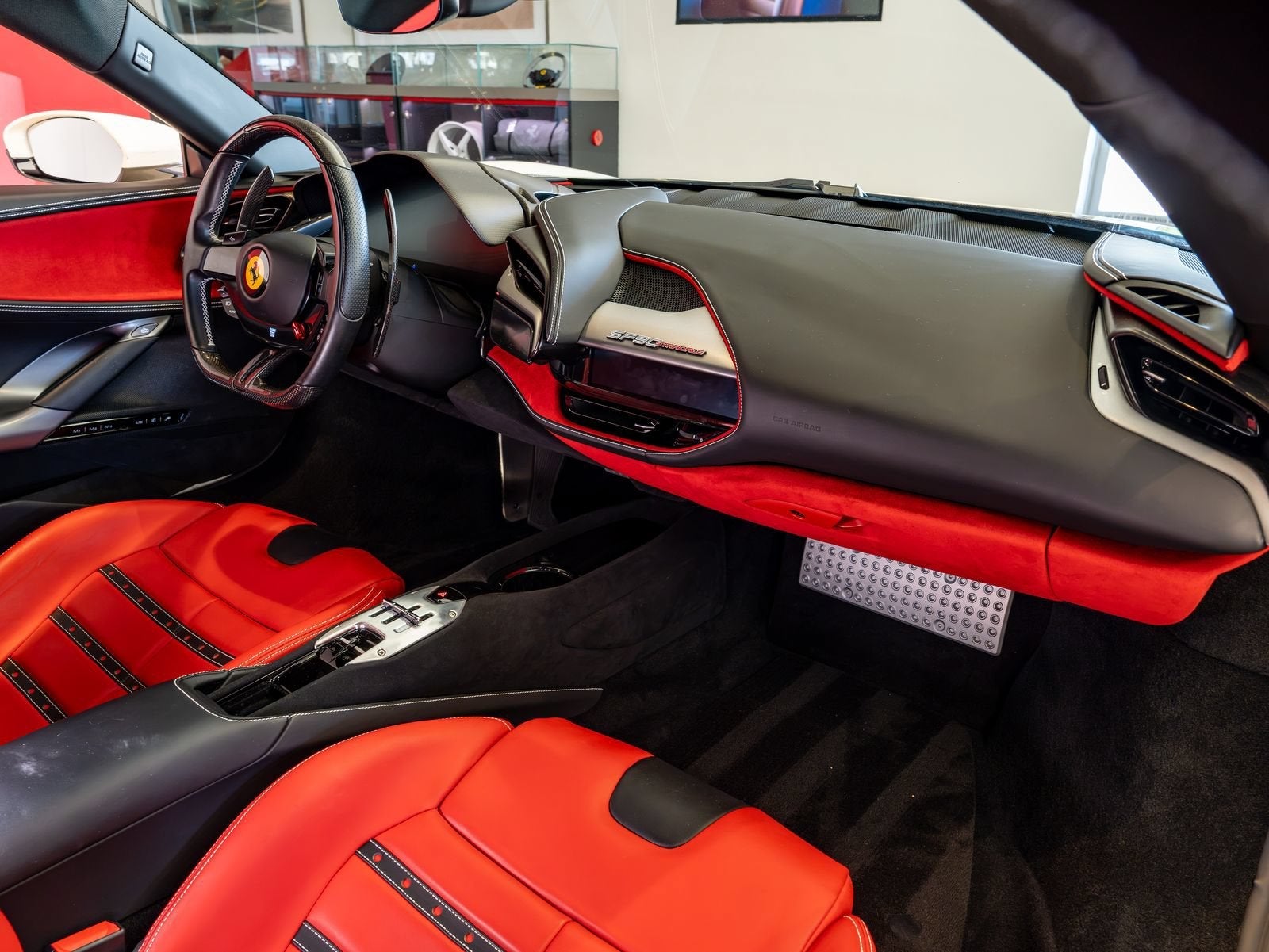 2021 Ferrari SF90 Stradale Base
