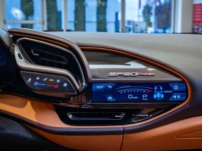 2025 Ferrari SF90 Spider Base