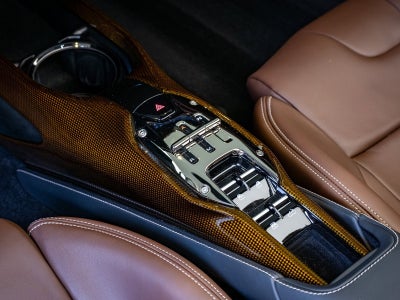 2022 Ferrari SF90 Spider Base