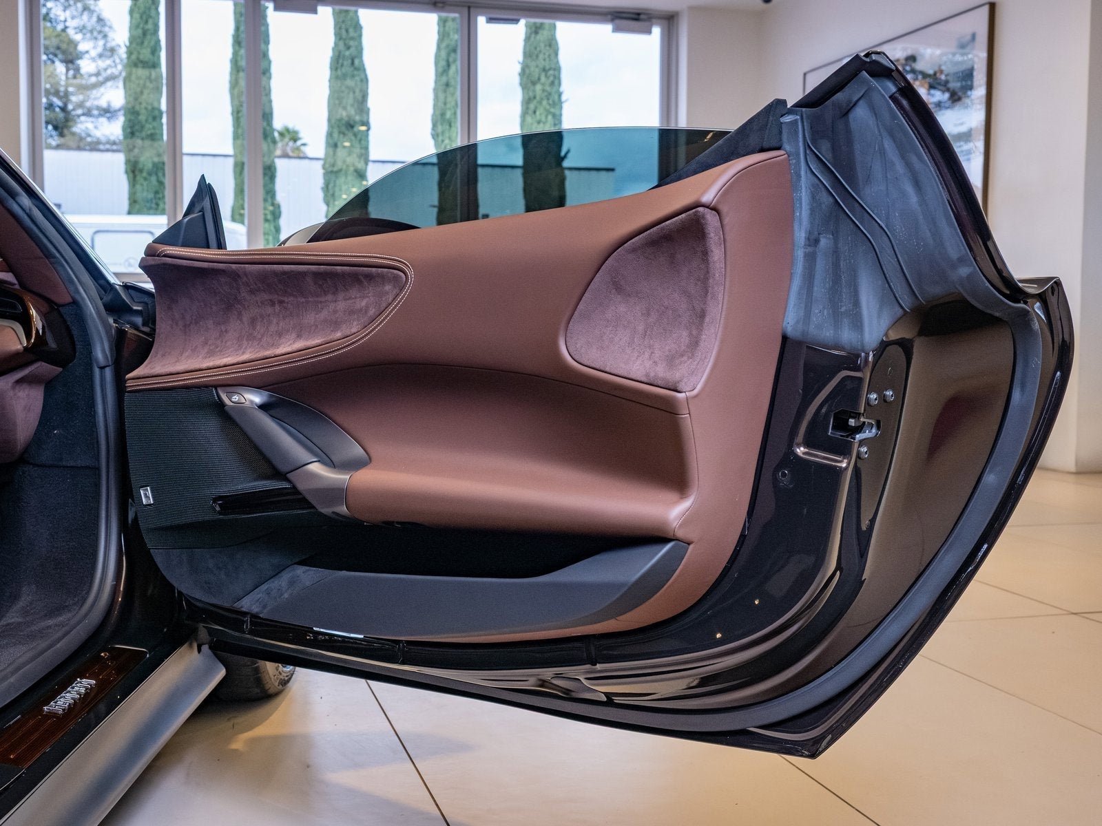 2022 Ferrari SF90 Spider Base