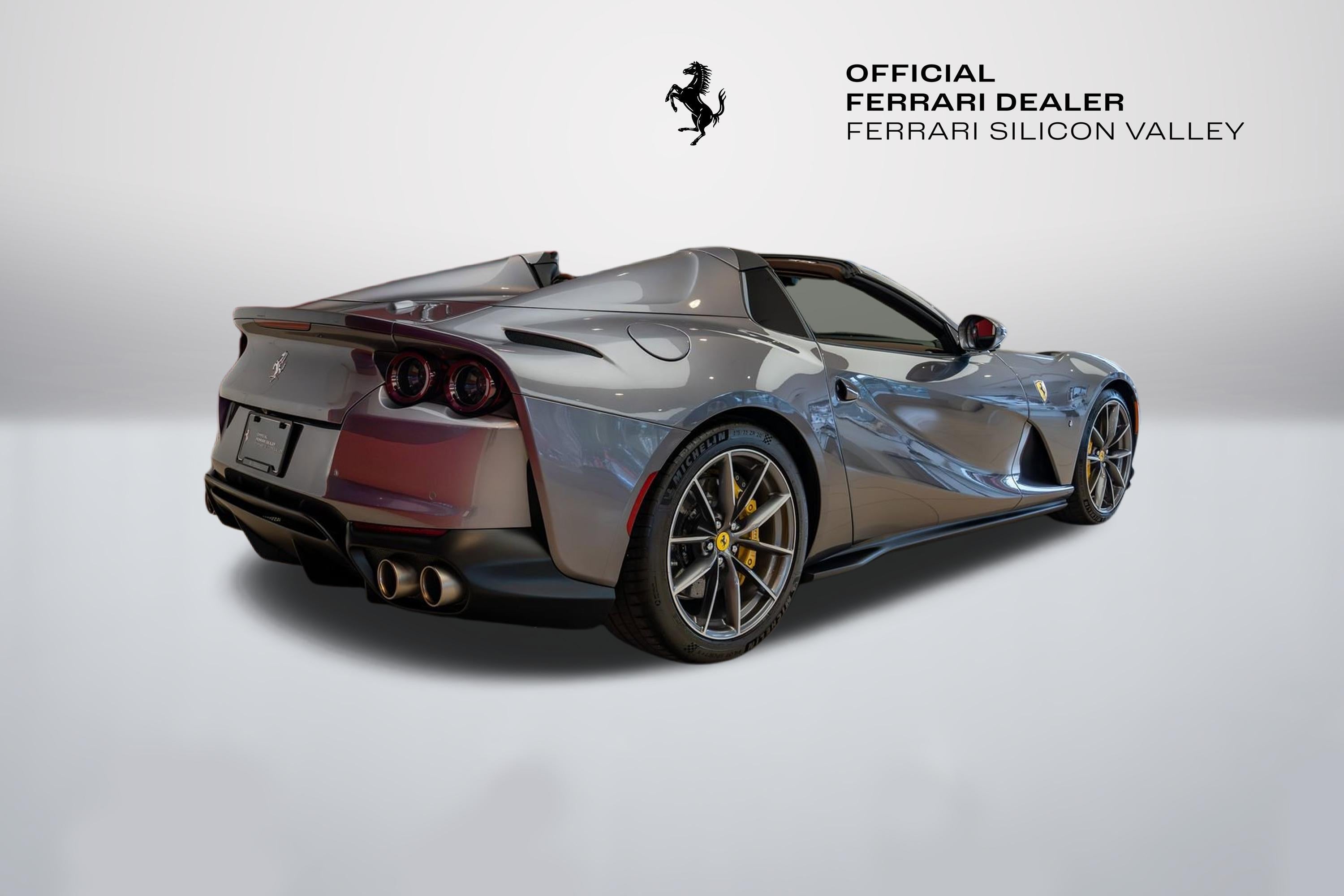 2022 Ferrari 812 GTS Base