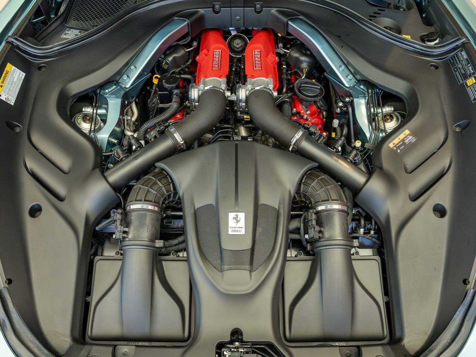 2023 Ferrari Roma Base