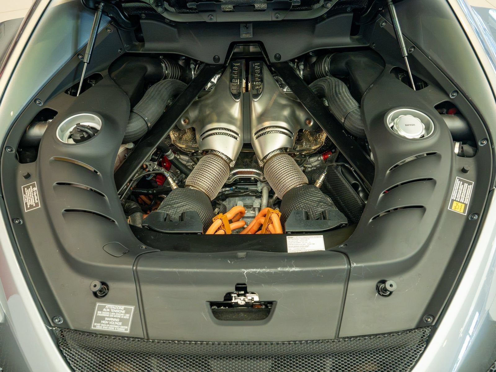 2023 Ferrari 296 GTB Base