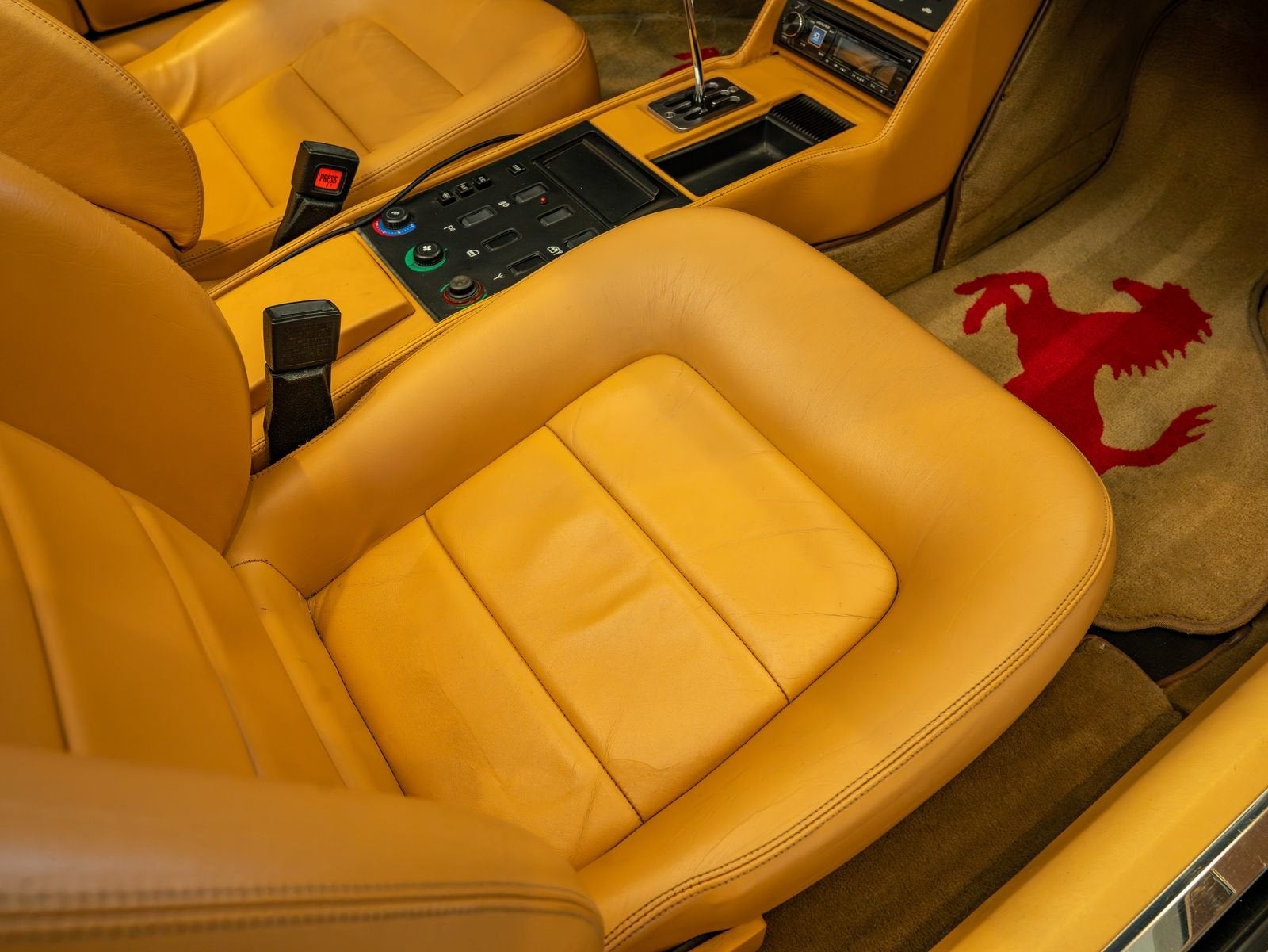 1989 Ferrari Mondial Cabriolet/T Cabriolet Cabriolet
