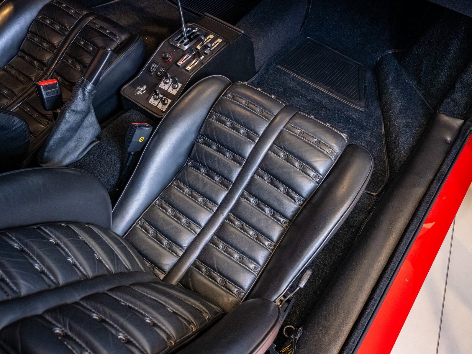 1985 Ferrari GTO Base