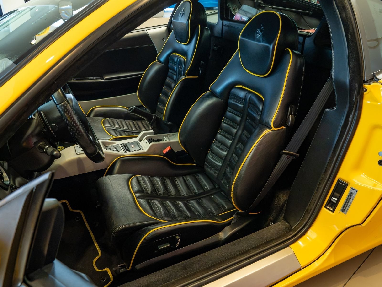 2001 Ferrari 360 Modena Base