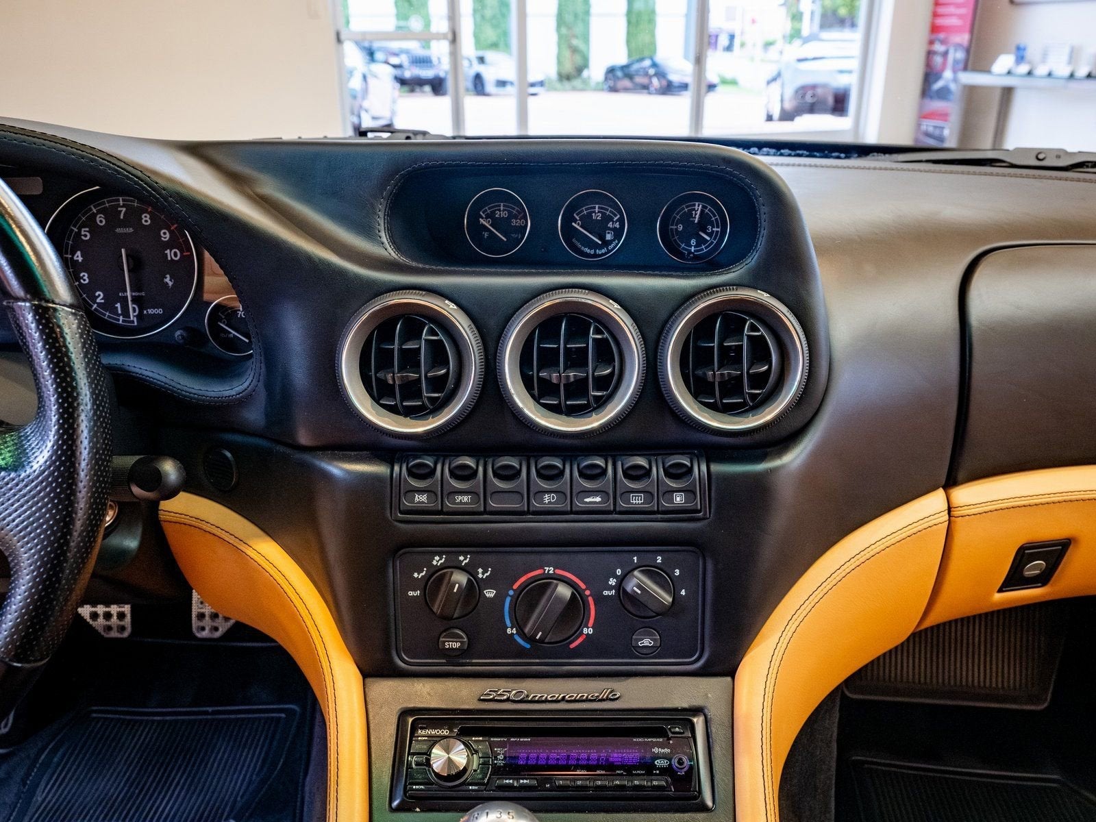 2001 Ferrari 550 Maranello Maranello