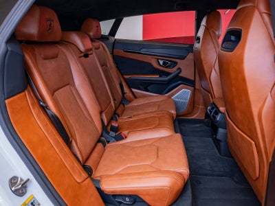 2022 Lamborghini Urus Base