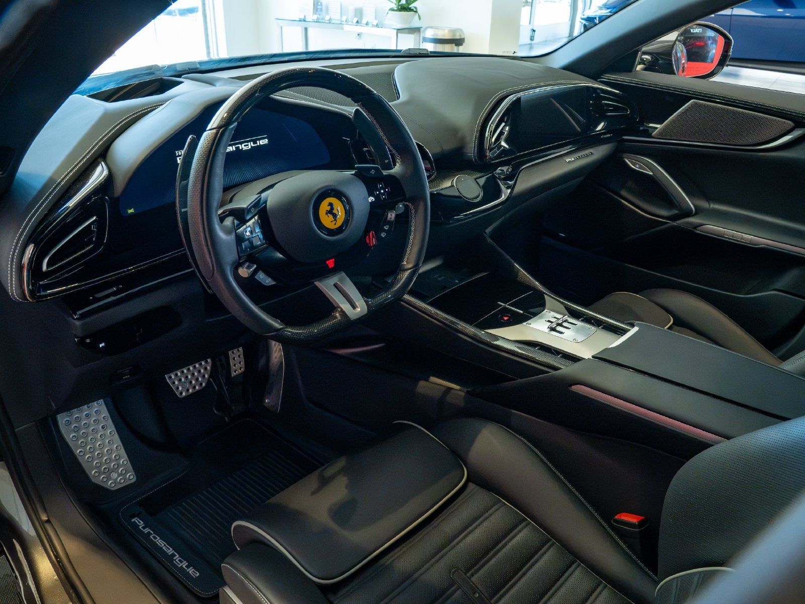 2024 Ferrari Purosangue Base