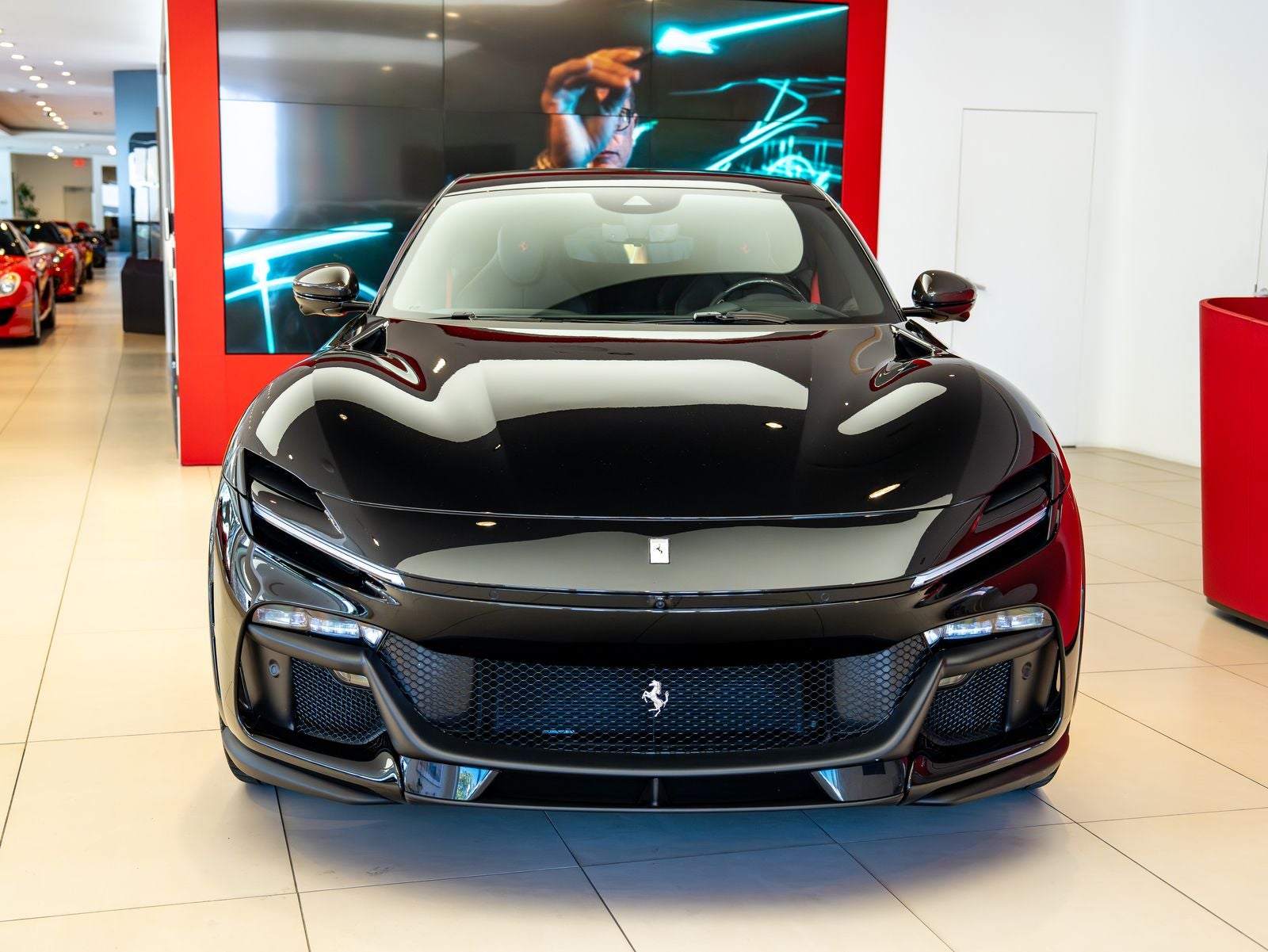 2025 Ferrari Purosangue Base