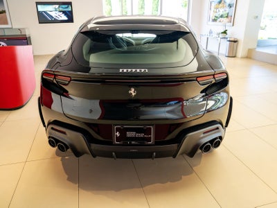 2025 Ferrari Purosangue Base