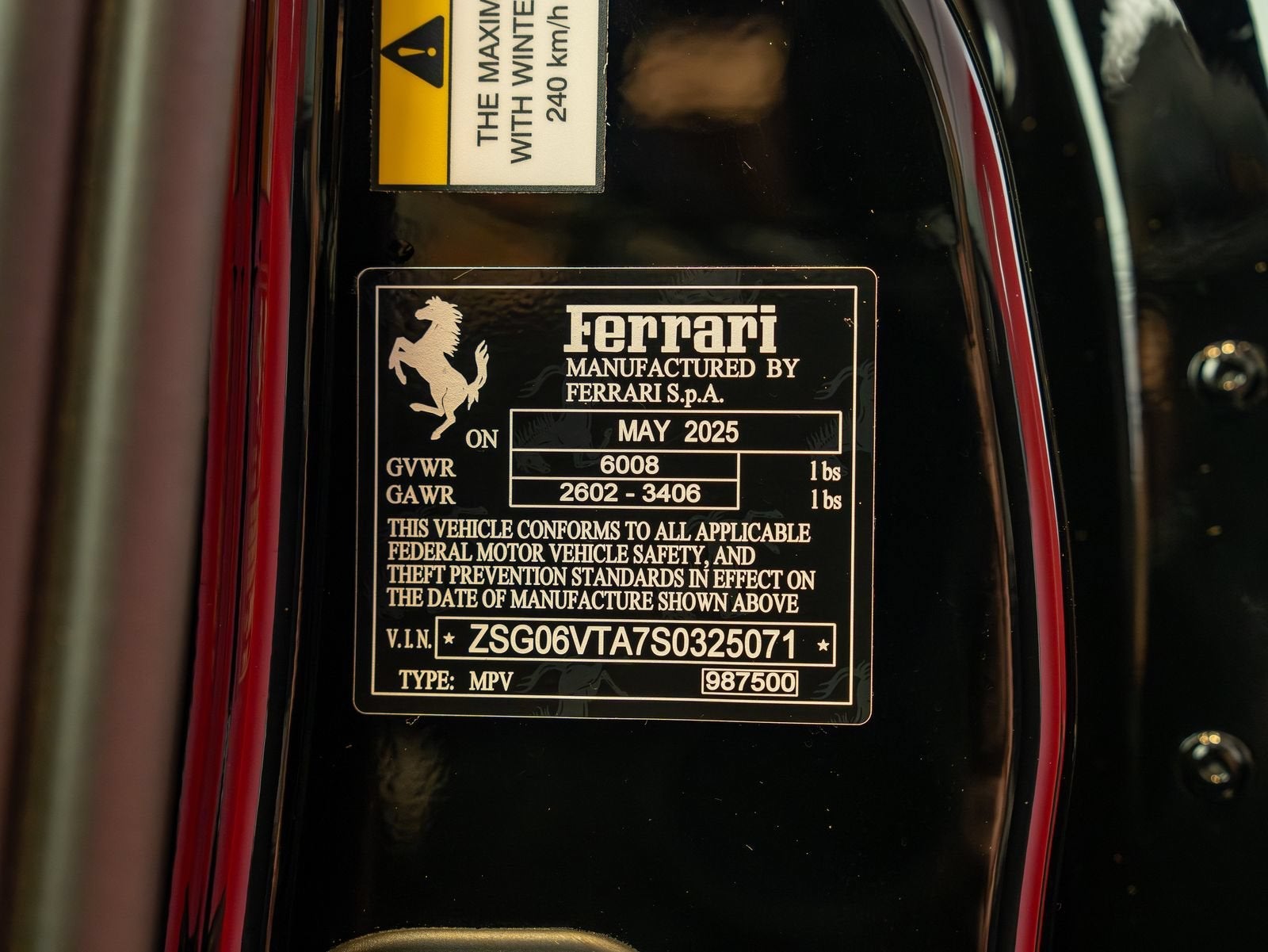 2025 Ferrari Purosangue Base
