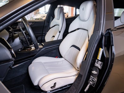 2024 Ferrari Purosangue Base