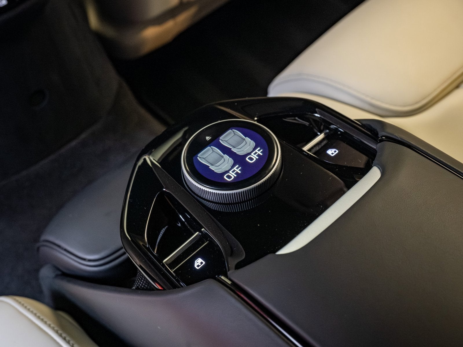 2024 Ferrari Purosangue Base