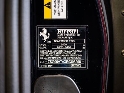 2024 Ferrari Purosangue Base