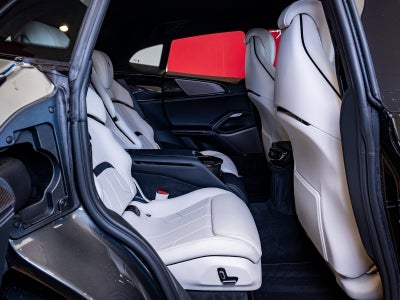 2024 Ferrari Purosangue Base