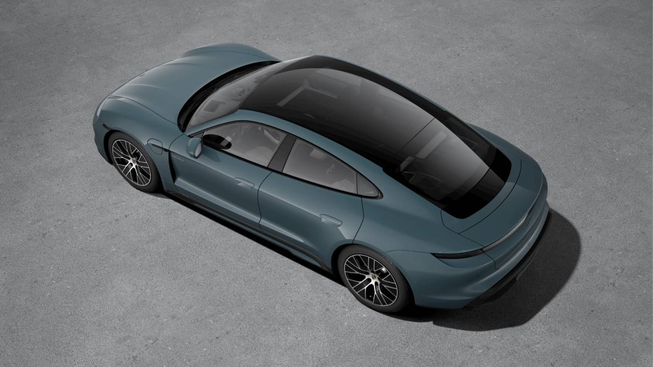 2026 Porsche Taycan 4
