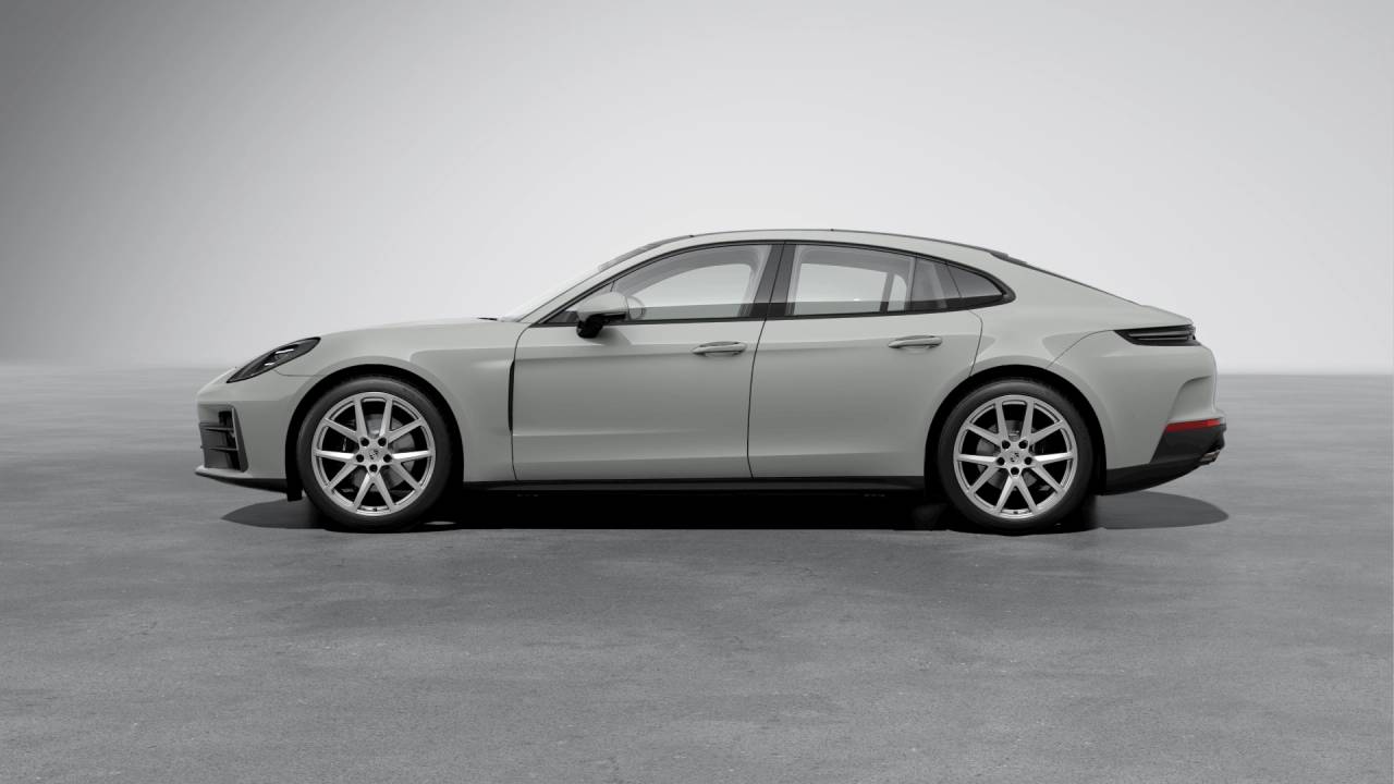 2026 Porsche Panamera Base