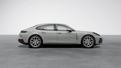 2026 Porsche Panamera Base