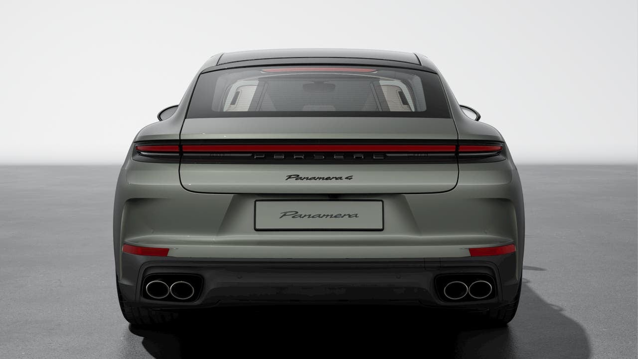 2026 Porsche Panamera Panamera 4