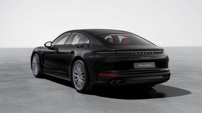 2026 Porsche Panamera Panamera