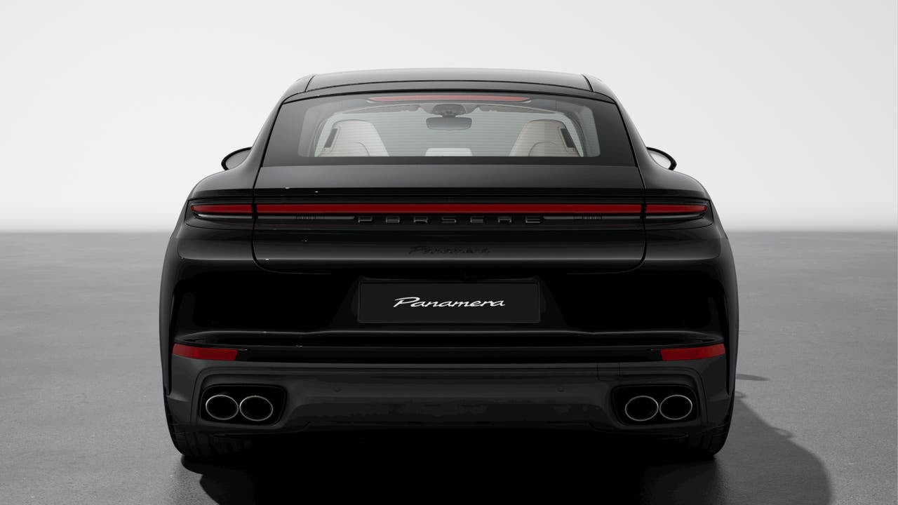 2026 Porsche Panamera Base