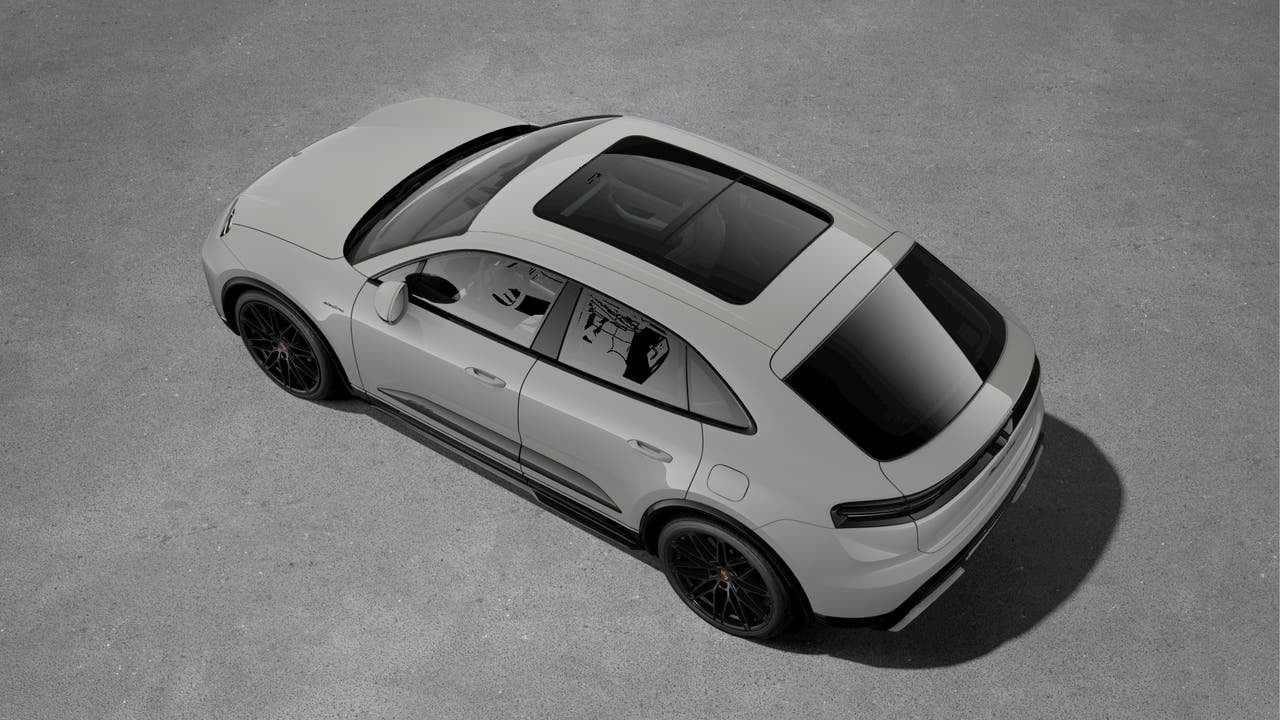 2026 Porsche Macan Macan GTS Electric