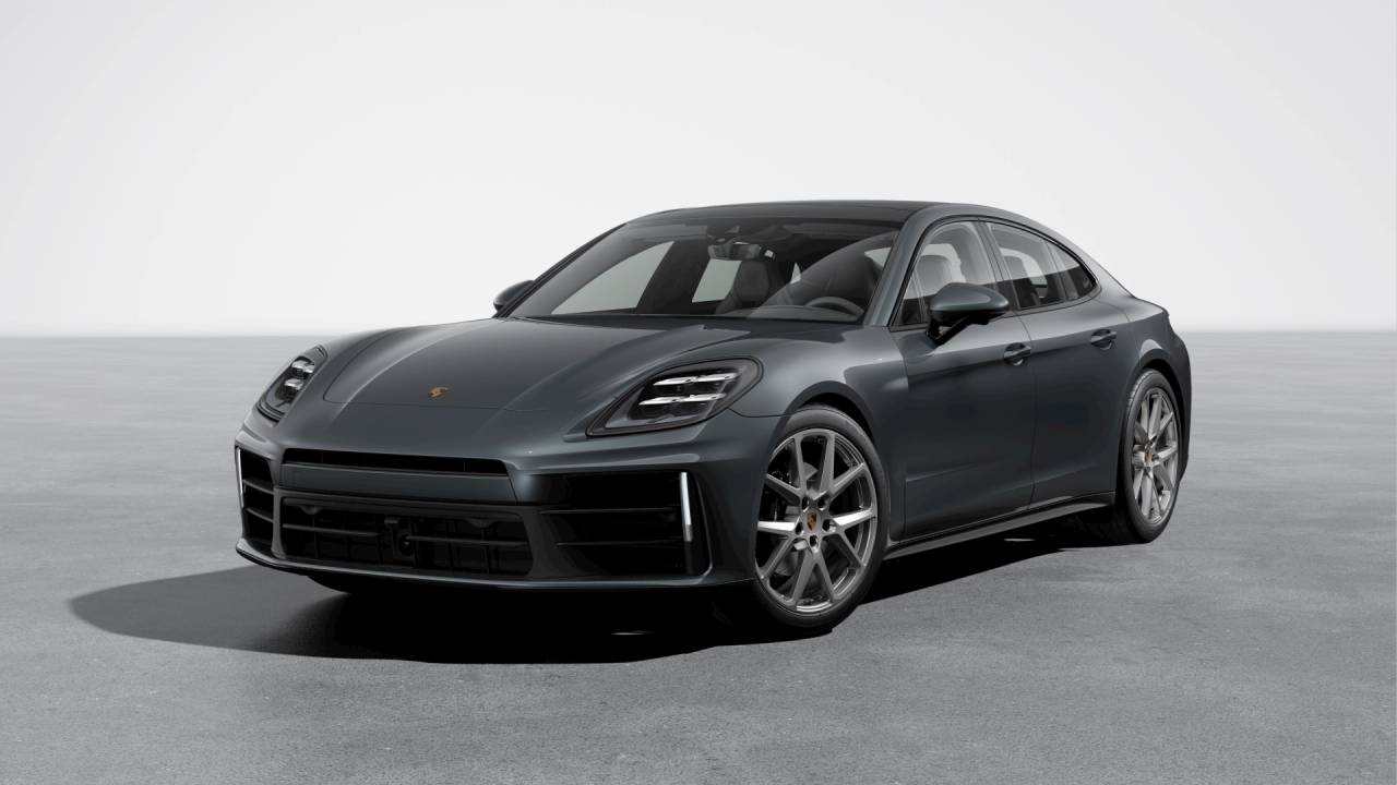 2026 Porsche Panamera 4