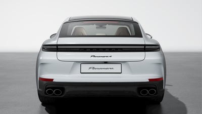 2026 Porsche Panamera 4