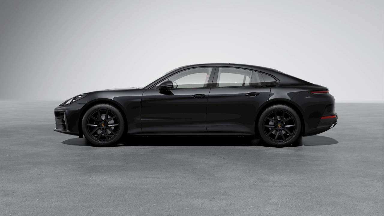 2026 Porsche Panamera Base
