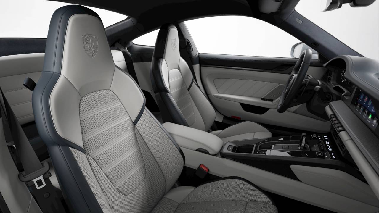 2026 Porsche 911 Carrera 4 GTS