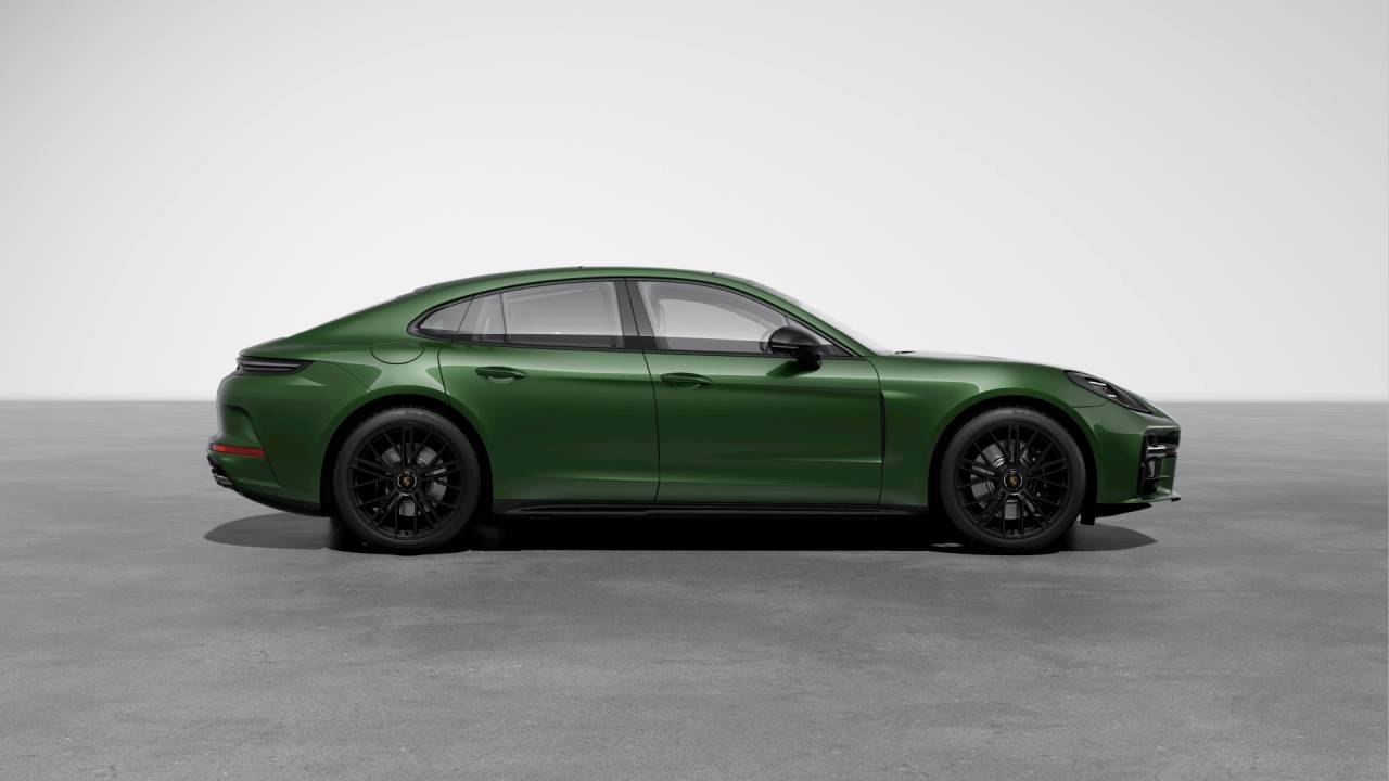 2026 Porsche Panamera Panamera GTS