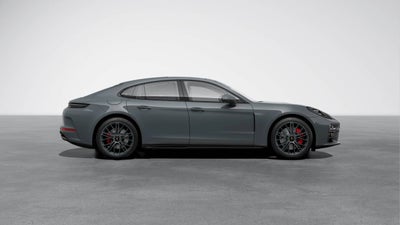 2026 Porsche Panamera GTS