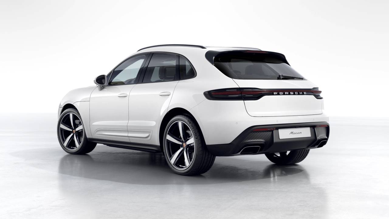 2026 Porsche Macan Base