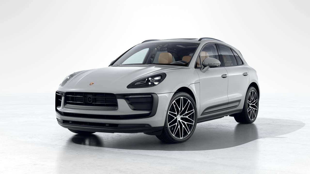 2026 Porsche Macan AWD