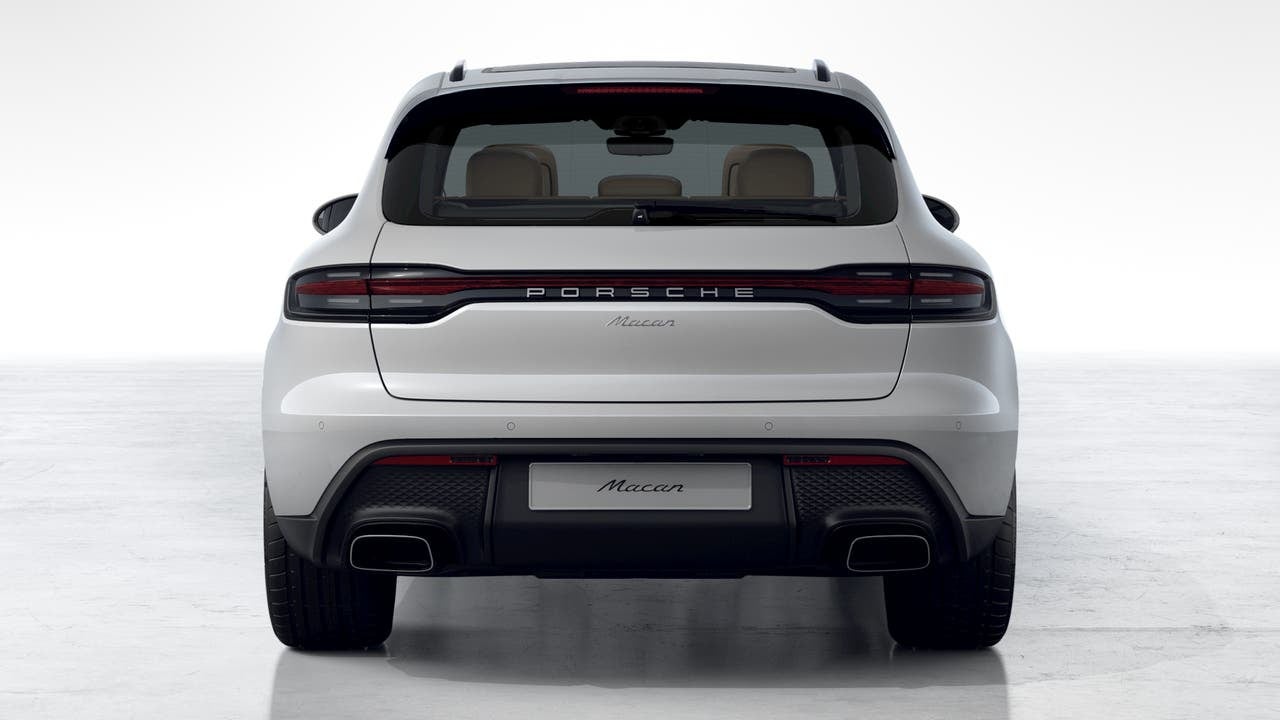 2026 Porsche Macan AWD
