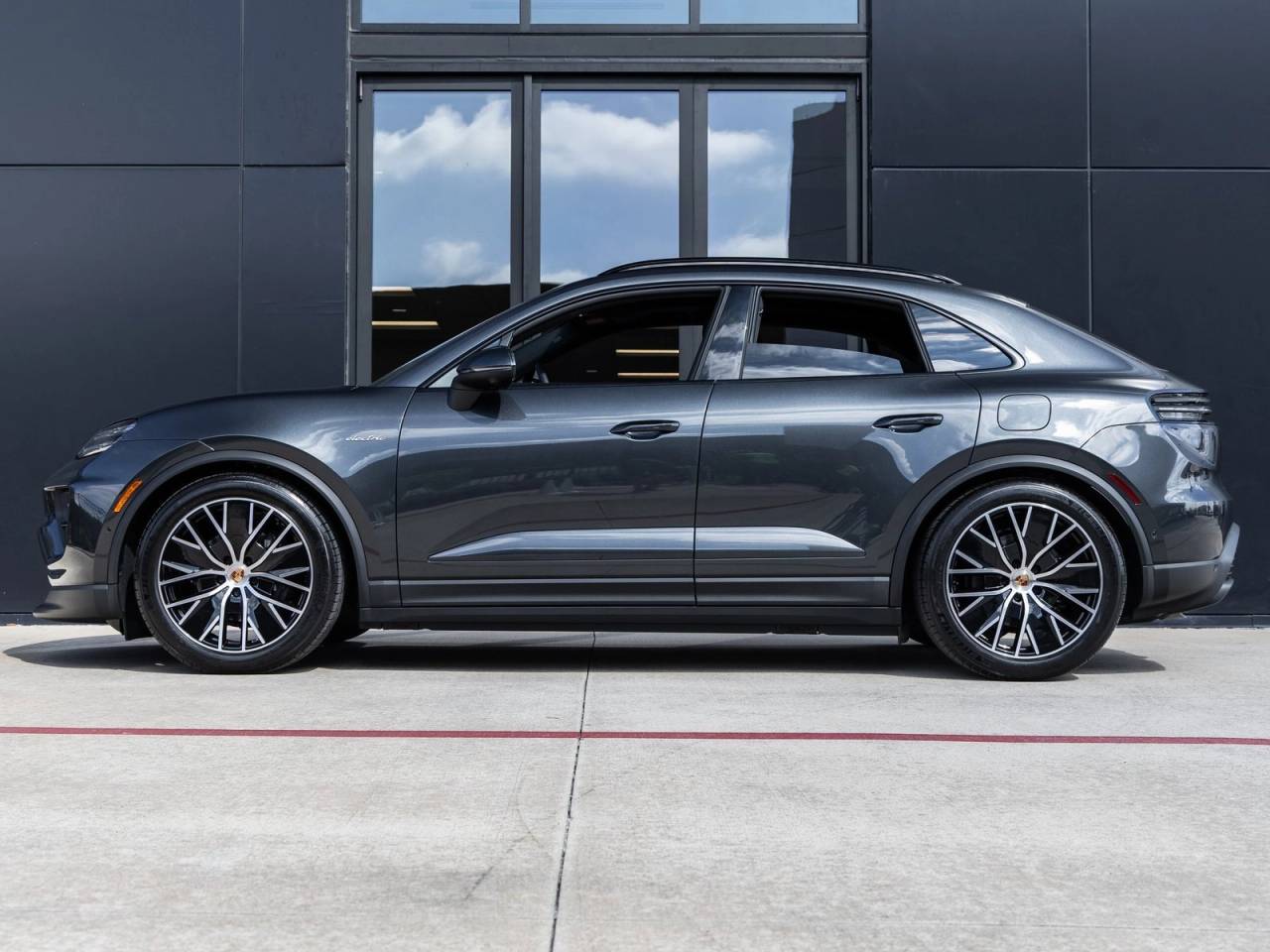 2026 Porsche Macan Macan 4 Electric