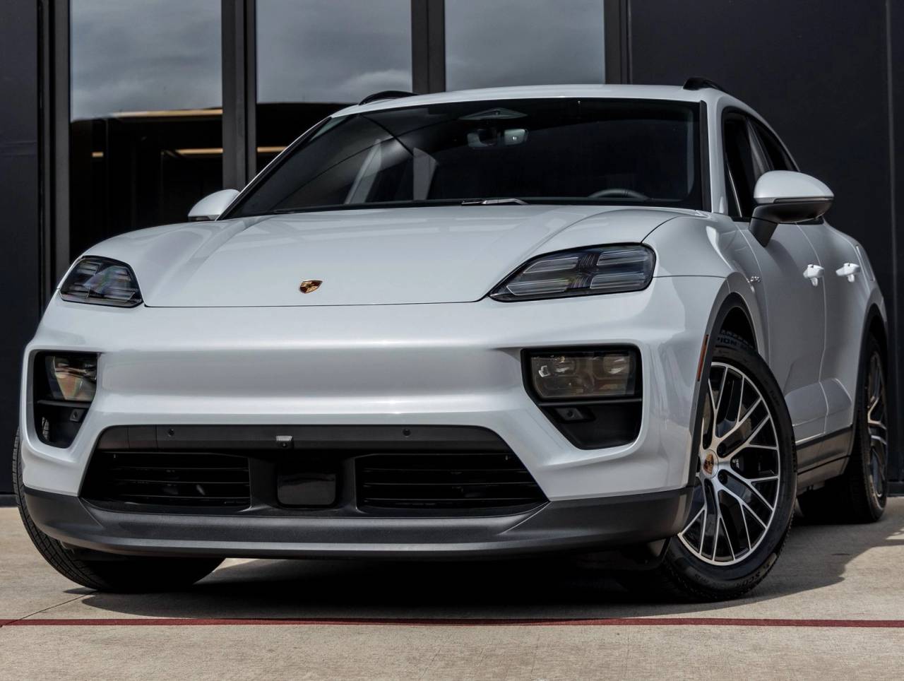 2026 Porsche Macan Macan 4 Electric